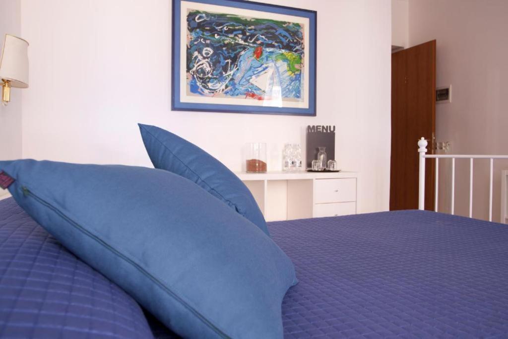 19 Steps Trevi Hotell Rom Exteriör bild